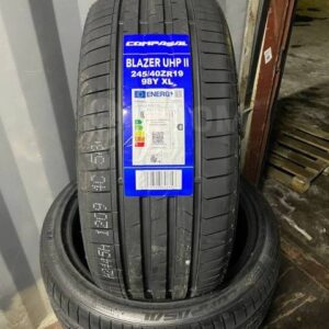 245/40 R19 Compasal Blazer HP