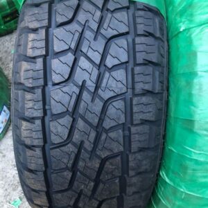 265/65 R17 Sportrak