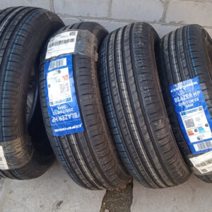 33x12.5 R15 Compasal Blazer HP