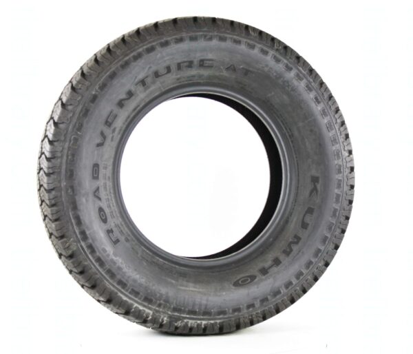 LT315/75 R16 Sportrak - Image 5